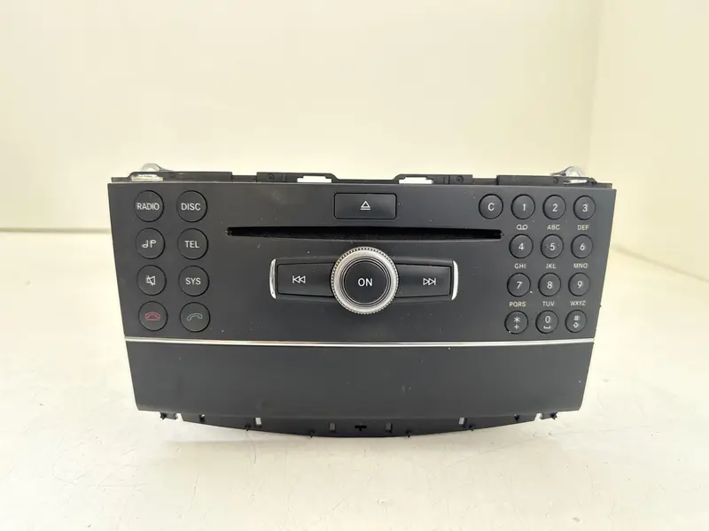 Autoradio MERCEDES Classe GLK Serie (X204) (08>15) A2049008705 A2049060102 Diesel 2.2 (08>15)