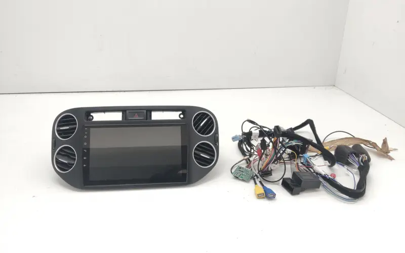 Autoradio VOLKSWAGEN Tiguan 1° Serie Benzina (07>11)