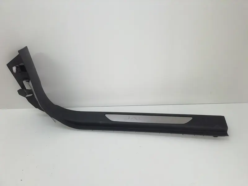 Batticalcagno Anteriore Sinistro JAGUAR E-Pace Serie  (17>) J9C3-02349 Diesel 2000