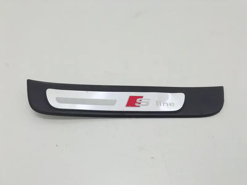Battitacco AUDI A4 Avant (8K5) (08>15) 8K0853376 Diesel 2000 (08>15)