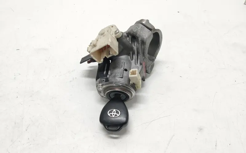 Blocchetto Accensione TOYOTA Rav4 4° Serie 8445012200 8978342020 Diesel 2.2 (05>09)