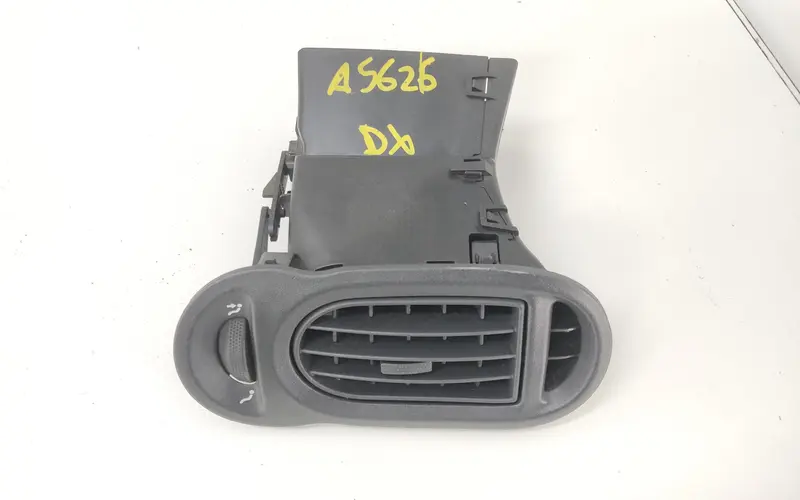 Bocchetta aria cruscotto DX RENAULT Modus 1° Serie 7701058412 4622616 Diesel 1.5 (04>06)