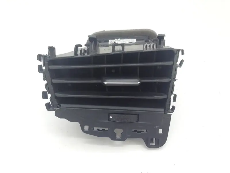 Bocchetta aria cruscotto lato guida VOLKSWAGEN Polo 6° Serie 2G1819703 Benzina 1000