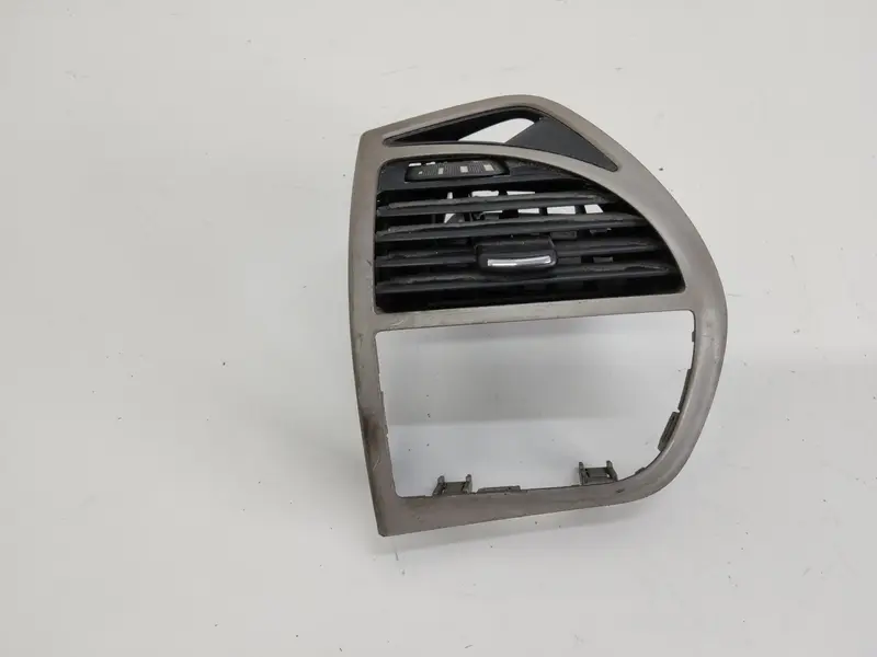 Bocchetta aria cruscotto SX CITROEN C4 Picasso (06>13) Mk1 96817865 Diesel 1600 (06>13)