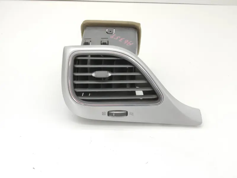 Bocchetta aria cruscotto SX FIAT Freemont 1° Serie K1QM11DX9AC 3000101LFN Diesel 2.0