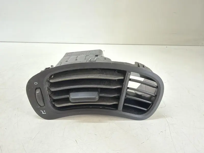 Bocchetta aria cruscotto SX FIAT Panda 3° Serie 735491140 Benzina