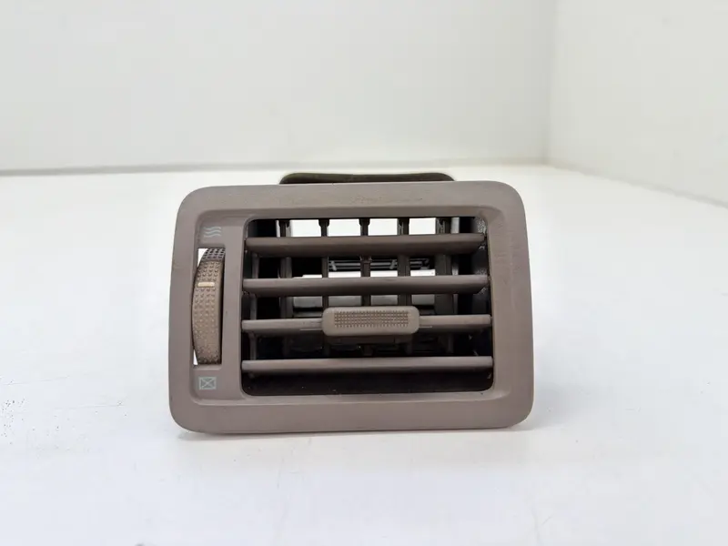 Bocchetta aria cruscotto SX HYUNDAI Tucson Serie (04>09) 974802E000LM 974802E000 Diesel 2.0 (04>09)