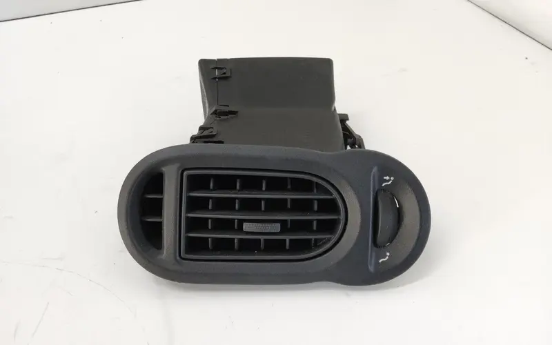 Bocchetta aria cruscotto SX RENAULT Modus 1° Serie 7701058410 4622618 Diesel 1.5 (04>06)