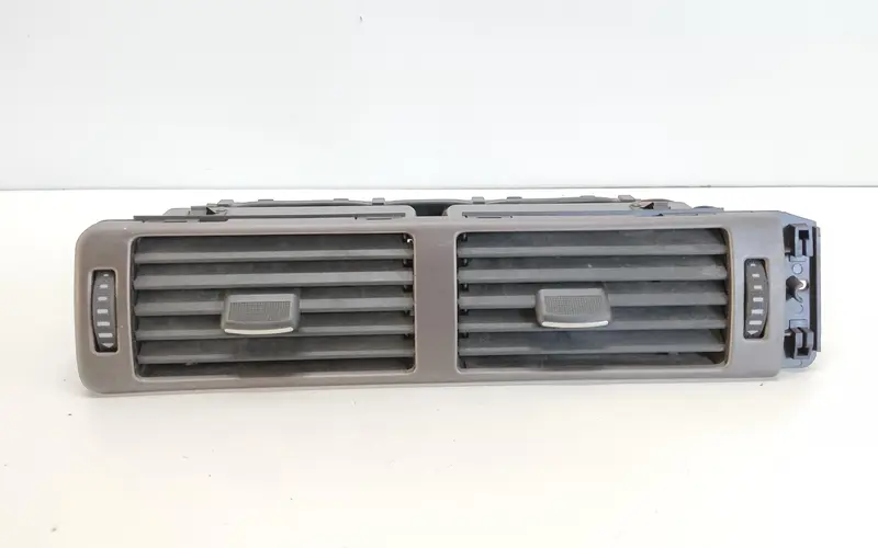 Bocchette Aria Centrale AUDI A6 Avant Serie C5 (4B5) (97>04) 4B1820951 Diesel 2.5 (97>04)
