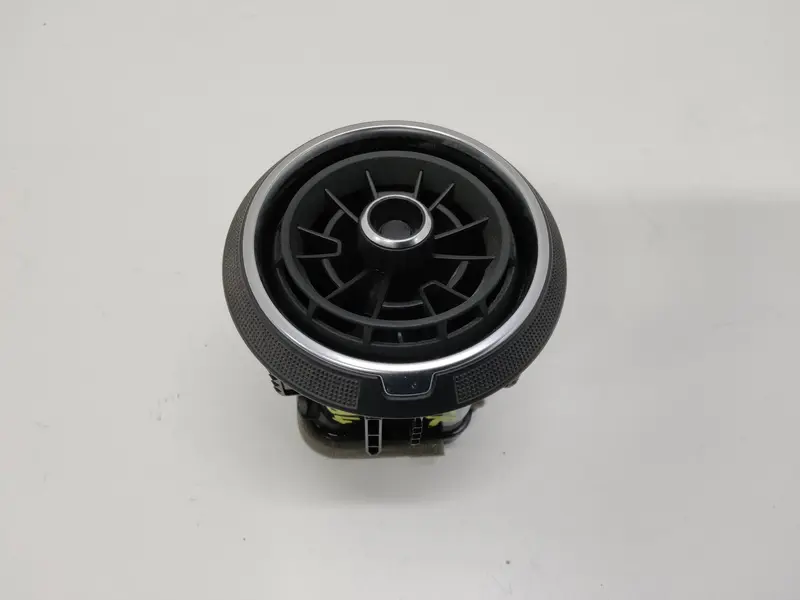 Bocchette Aria Cruscotto AUDI Q2 Serie (GAB) (16>) 81A820901E Diesel 1600