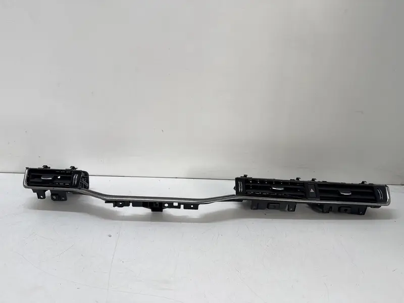 Bocchette Aria Cruscotto LAND ROVER Range Rover Evoque Serie (18>) K8D201413A K8D201413A Benzina