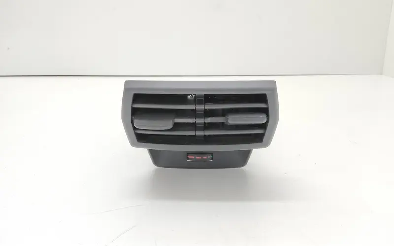 Bocchette aria posteriore AUDI A3 RS3 Serie (8Y) (19>) 8Y0819203B Benzina 2.5