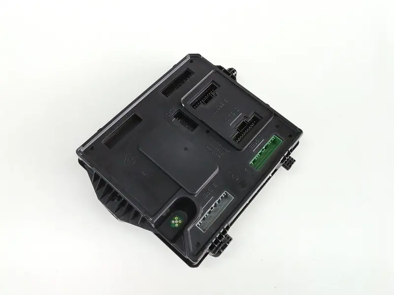 Body Computer RENAULT Megane Serie (08>12) 284B17882R Diesel 1500 (08>12)