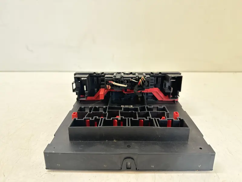 Body Computer VOLKSWAGEN Golf 5 Berlina (03>08) 1k0937049N Diesel 2.0 (03>08)