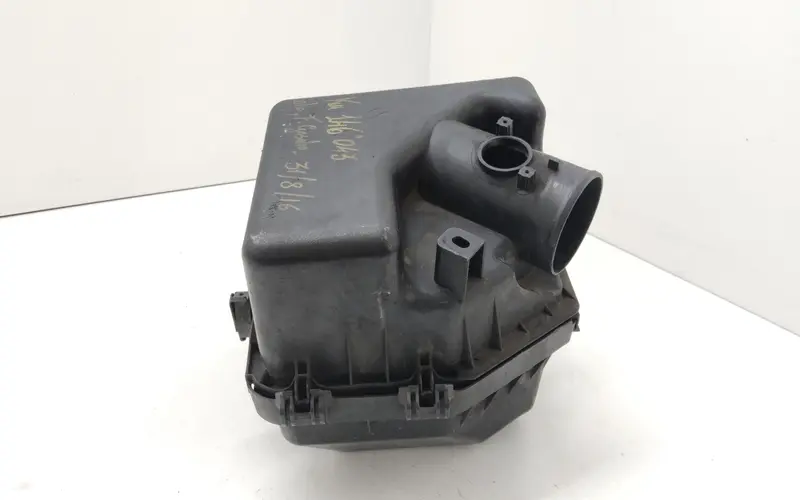 Box scatola filtro aria TOYOTA Rav4 4° Serie 1770026330 1001408440 Diesel 2.2 (05>09)