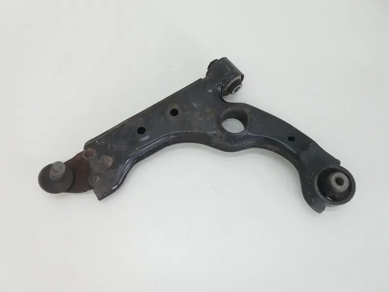 Braccio Oscillante anteriore Sinistro ALFA ROMEO Giulietta Serie (940_) (10>13) Diesel 2000 (10>13)
