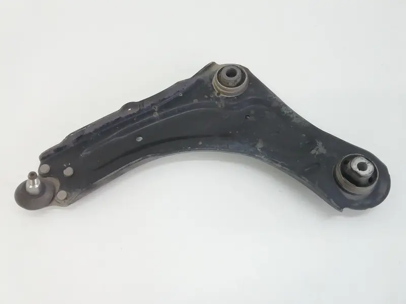 Braccio Oscillante anteriore Sinistro RENAULT Megane III Grand Tour (08>15) 545014055R Diesel 1500 (08>15)