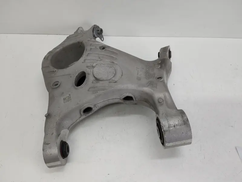 Braccio Posteriore Destro JAGUAR F-Pace Serie (16>) M8A2 5B530 BA Diesel 2000 (16>20)