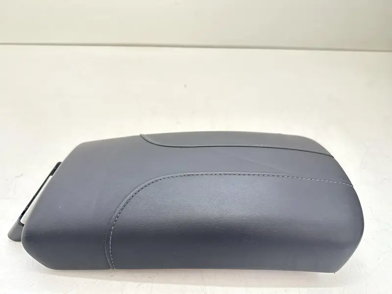 Bracciolo centrale NISSAN X-Trail Serie (T32) (14>18) 969206FM0B 969206FM0B Diesel 2.0 (14>18)