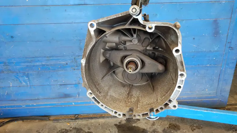 Cambio Manuale Completo BMW Serie 1 Serie (E87) (04>07) 1069401052 7533513 Diesel 2000 (04>07)