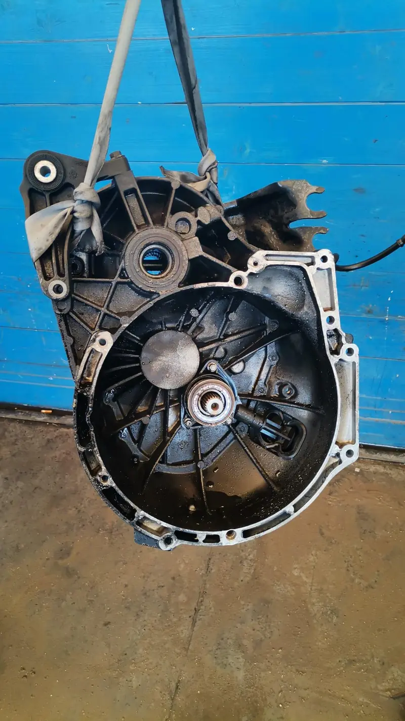 Cambio Manuale Completo FORD Focus Berlina 2° Serie 3m5r 7002 yf Diesel 1600 (01>04)