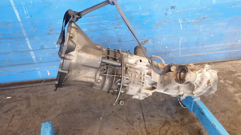 Cambio Manuale Completo JEEP Cherokee 3° Serie P52105820AD Diesel 2500 (02>05)