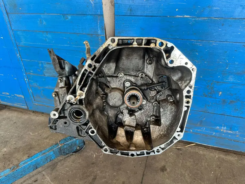 Cambio Manuale Completo RENAULT Clio Serie (08>15) 7701717738 8200508889 Diesel 1.5 (08>15)