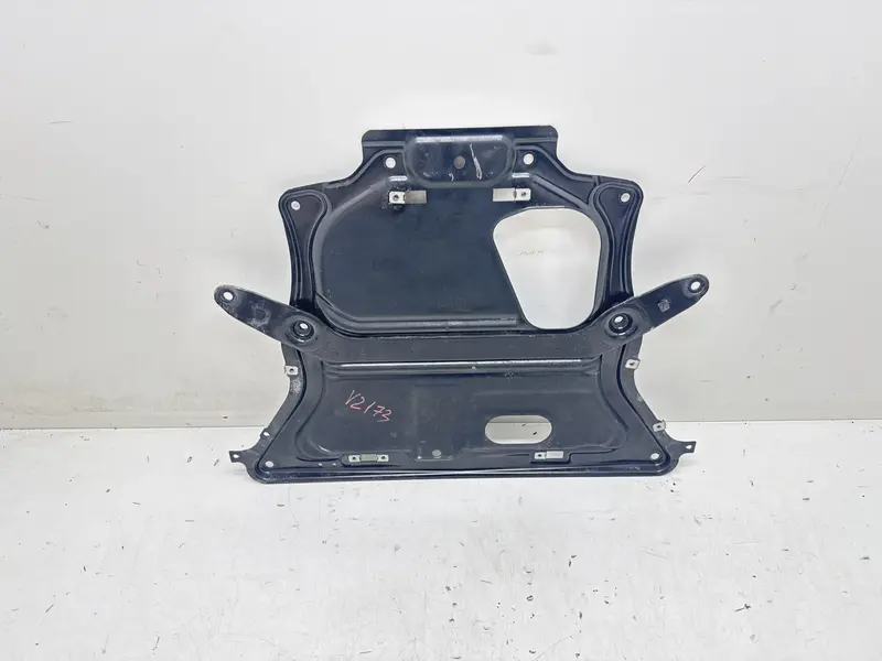 Carter copri motore inferiore BMW Serie 3 F30 Berlina 6860952 Benzina