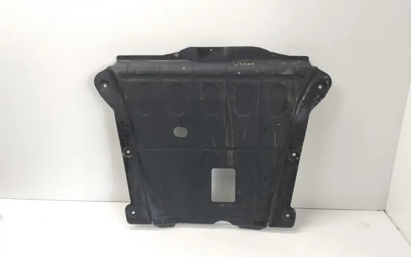 Carter copri motore inferiore DACIA Duster 1° Serie 758306267R Diesel 1.5 (10>17)