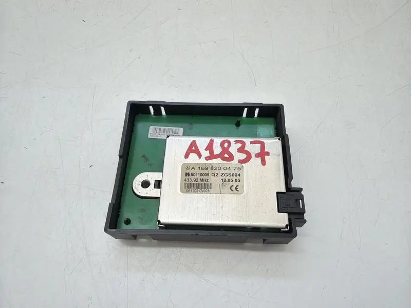 Centralina antenna MERCEDES Classe A W169 3° Serie A1698200475 Diesel 2.0 (04>08)