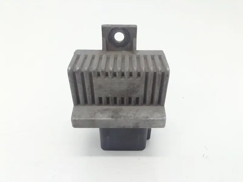 Centralina candelette RENAULT Clio Serie (01>05) 7700115076 Diesel 1500 (01>05)