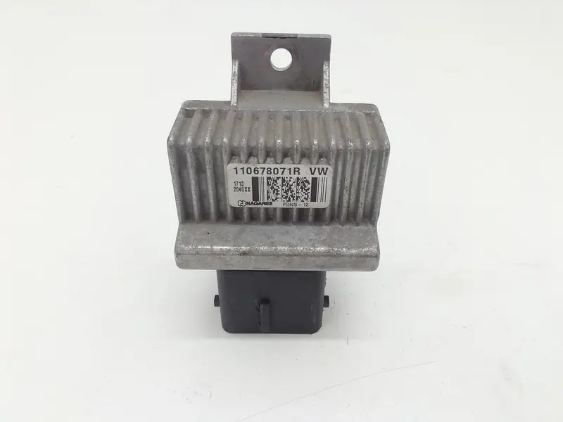 Centralina candelette RENAULT Clio Serie (08>15) 110678071R Diesel 1500 (08>15)