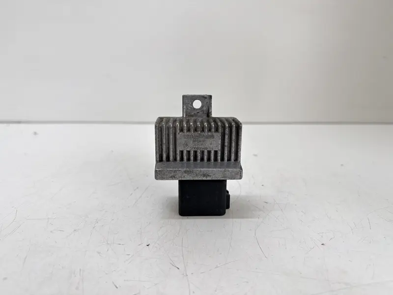Centralina candelette RENAULT Clio Serie (08>15) 7700115078 Diesel 1.5 (08>15)