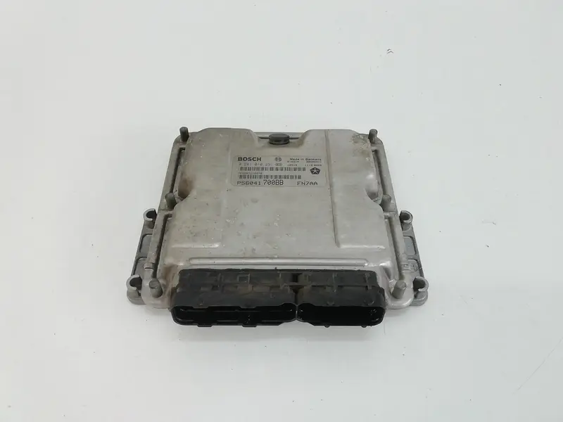 Centralina motore JEEP Cherokee 3° Serie P56041700BB Diesel 2500 (02>05)