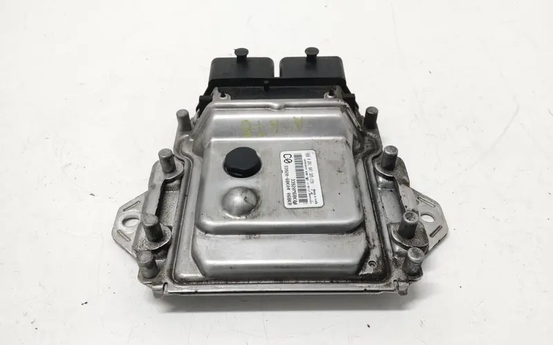 Centralina motore SUZUKI Alto 3° Serie 33920M68K04 3382068K04 Benzina 1.0