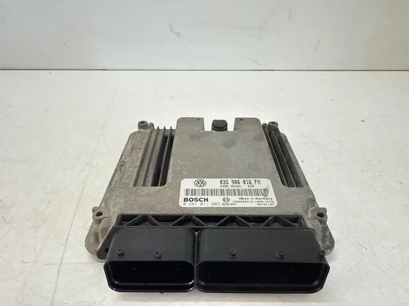 Centralina motore VOLKSWAGEN Golf 5 Berlina (03>08) 03G906016KC 03G906016FM Diesel 2.0 (03>08)