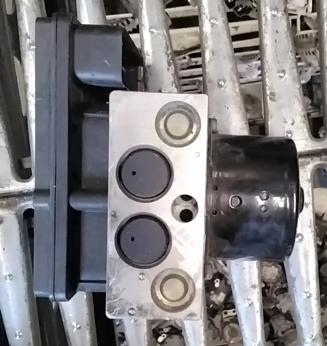 Centralina pompa abs mercedes C220 codice A0345457732