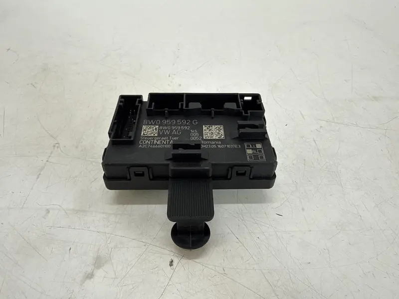 Centralina porta DX passeggero AUDI A4 Allroad Serie B9 (8WH) (16>20) 8W0959592G Diesel 2.0 (16>20)