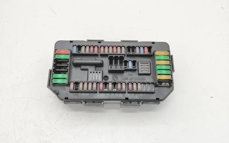 Centralina porta fusibili BMW Serie 4 Gran Coupè (F36) 9389068-01 Diesel 2.0