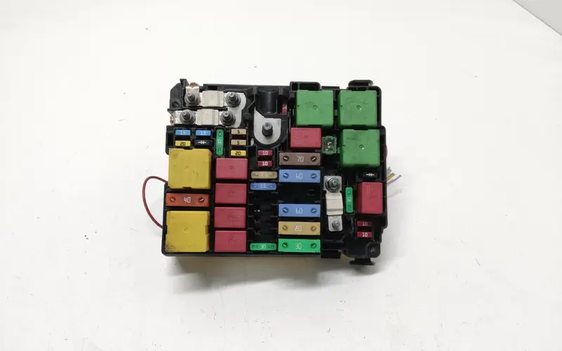 Centralina porta fusibili CITROEN C3 AirCross 9804846880 Diesel 1.4