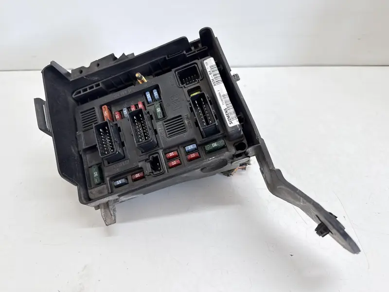 Centralina porta fusibili CITROEN C3 Pluriel 9643498780 Diesel 1.4