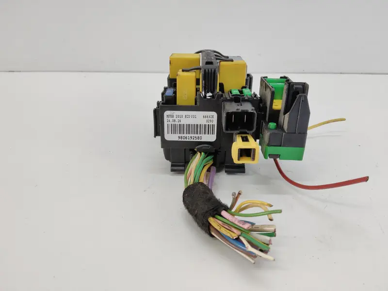 Centralina porta fusibili CITROEN C4 Picasso II (13>) 9806192580 Diesel 1600