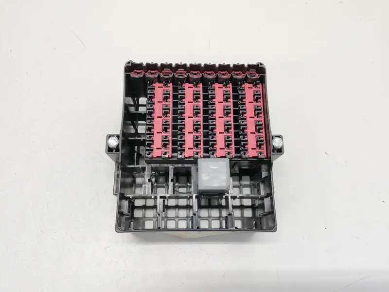 Centralina porta fusibili FORD Fiesta 6° Serie 8V5T-14A005-HEG Bifuel/Gas 1.4 (08>17)