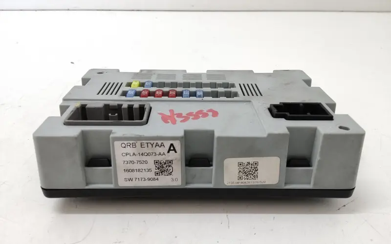 Centralina porta fusibili JAGUAR XE Serie (X760) (15>) CPLA14Q073AA Diesel 2.0