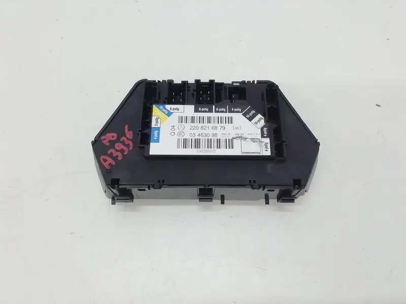 Centralina porta posteriore dx MERCEDES Classe S W220 4° Serie 2208216879 Diesel 3200 (99>05)