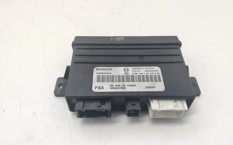Centralina sensori di parcheggio PEUGEOT 308 Serie (07>14) 6590HH 9663937580 Diesel 2.0 (07>14)