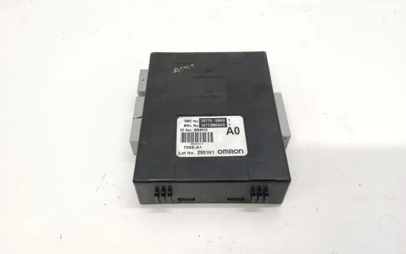 Centralina servizi confort sotto il sedile SUZUKI Alto 3° Serie 3677068K0 Benzina 1.0