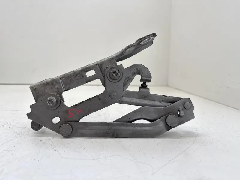 Cerniera cofano anteriore SX MERCEDES Classe GLK Serie (X204) (08>15) A2048800328 A2048800328 Diesel 2.2 (08>15)