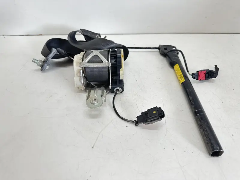 Cintura di Sicurezza anteriore Destra con pretensionatore RENAULT Clio Serie (08>15) 8200838217 34052522 Diesel 1.5 (08>15)
