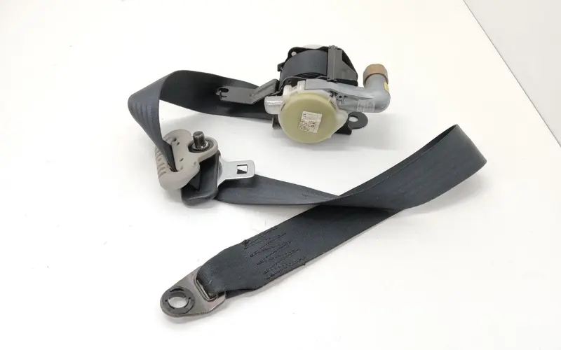 Cintura di sicurezza anteriore destra MAZDA 2 Berlina 1° Serie DG4057L30 BGA550027 Diesel 1.4 (03>07)